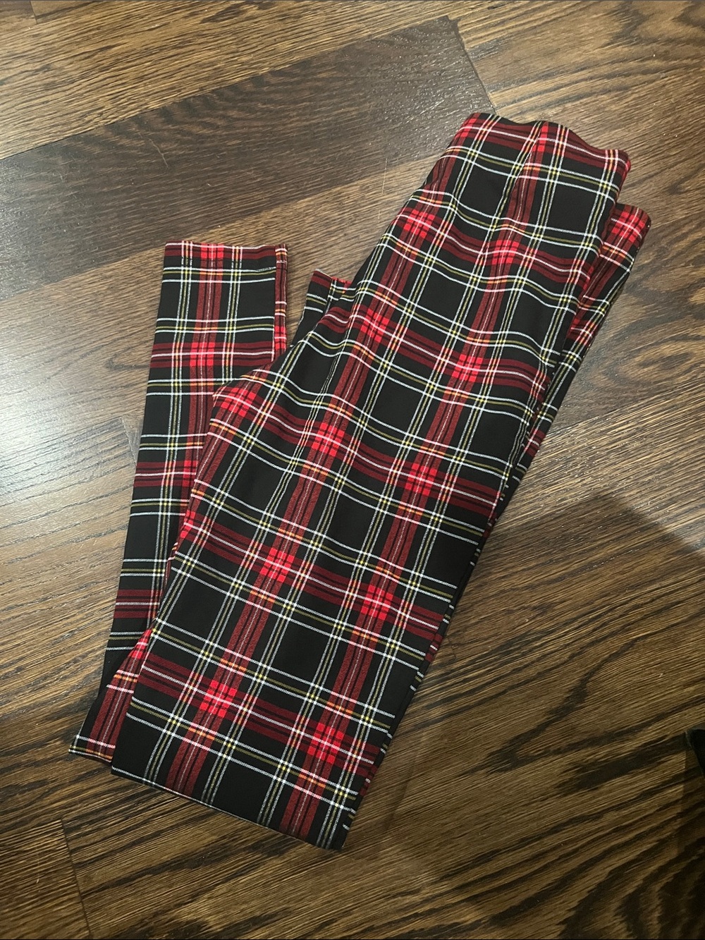 Zara Red & Black Plaid Skinny Pants with Zip Pockets - Picture 3 of 3